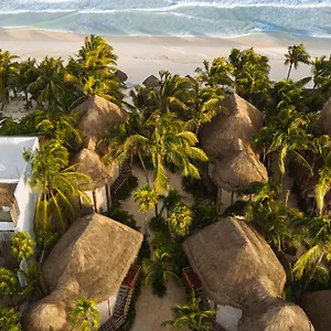 **** Hotel Encantada México